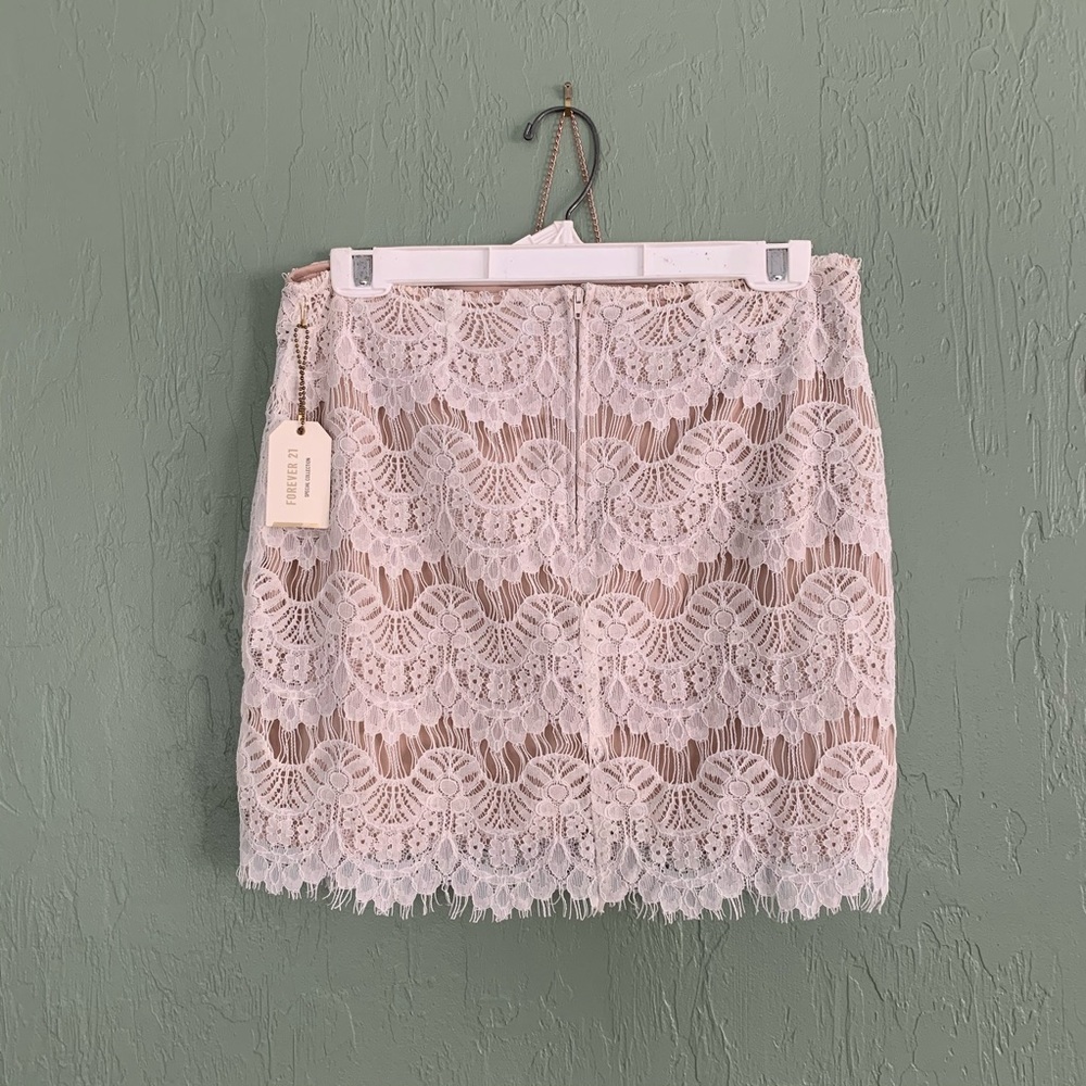 Contemporary White Lace Mini Skirt